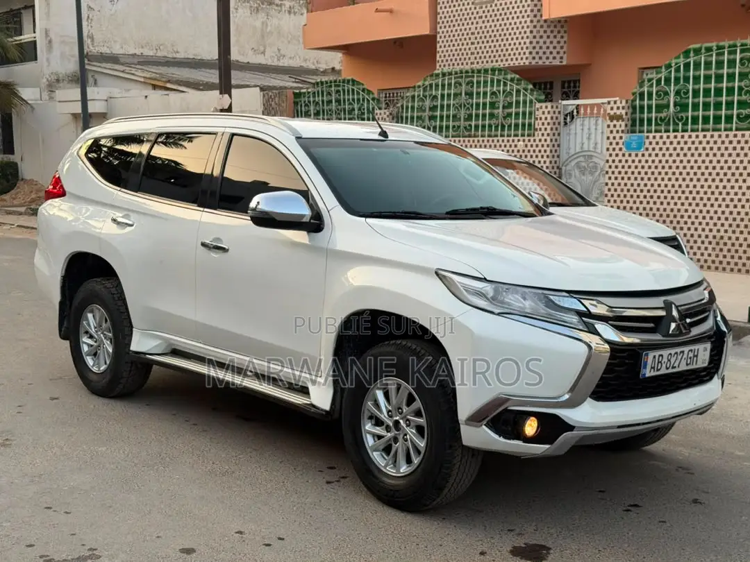 Mitsubishi Pajero Sport 2019 Blanc