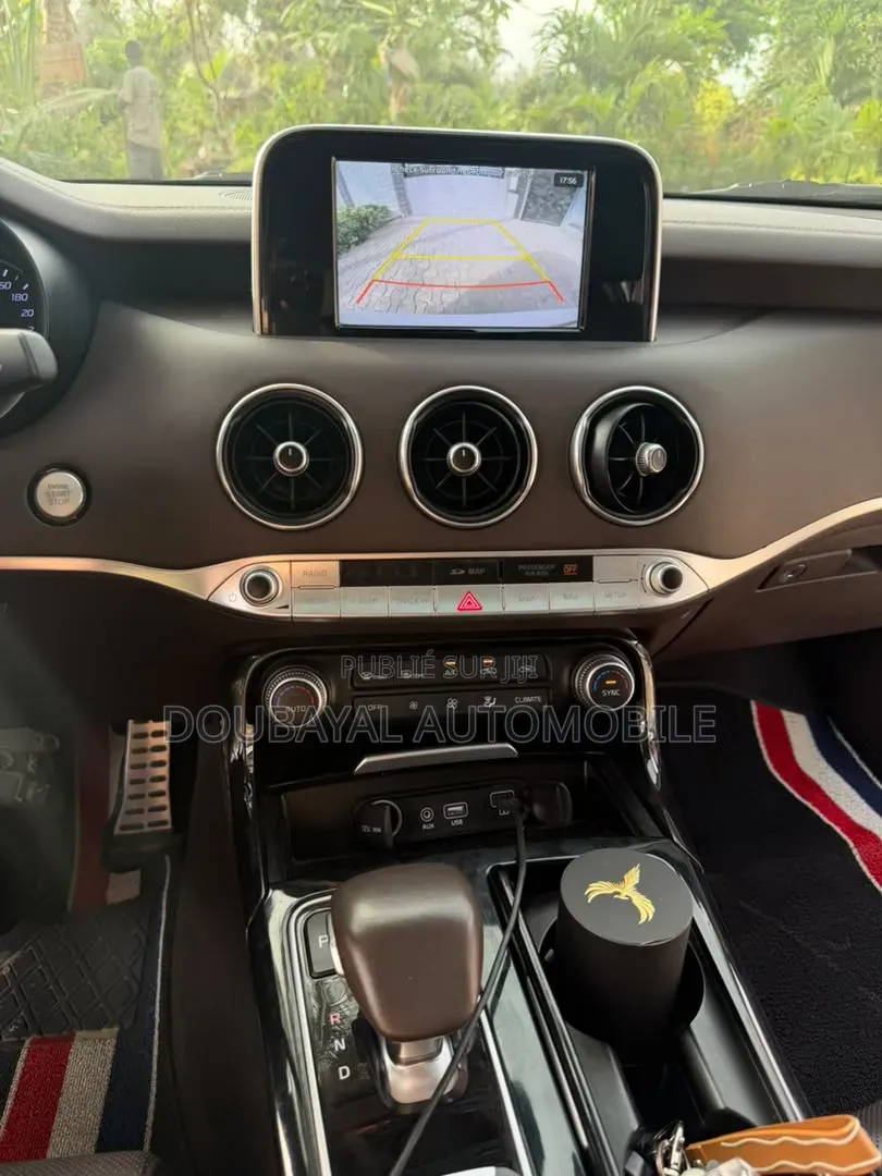 Kia Stinger 2018 Blanc