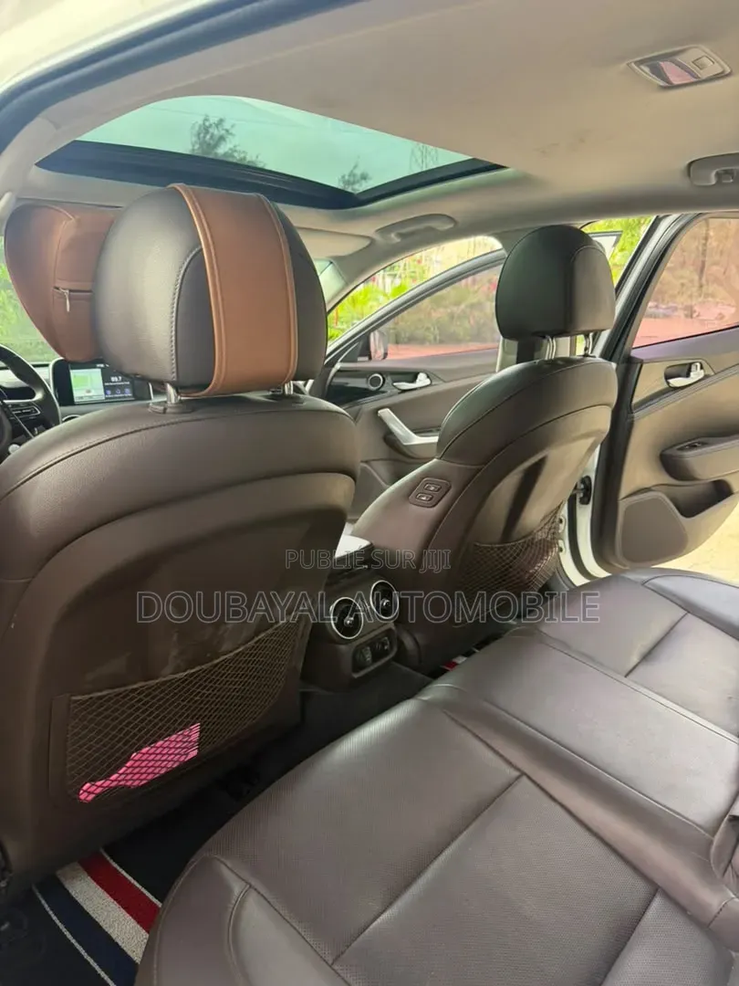 Kia Stinger 2018 Blanc