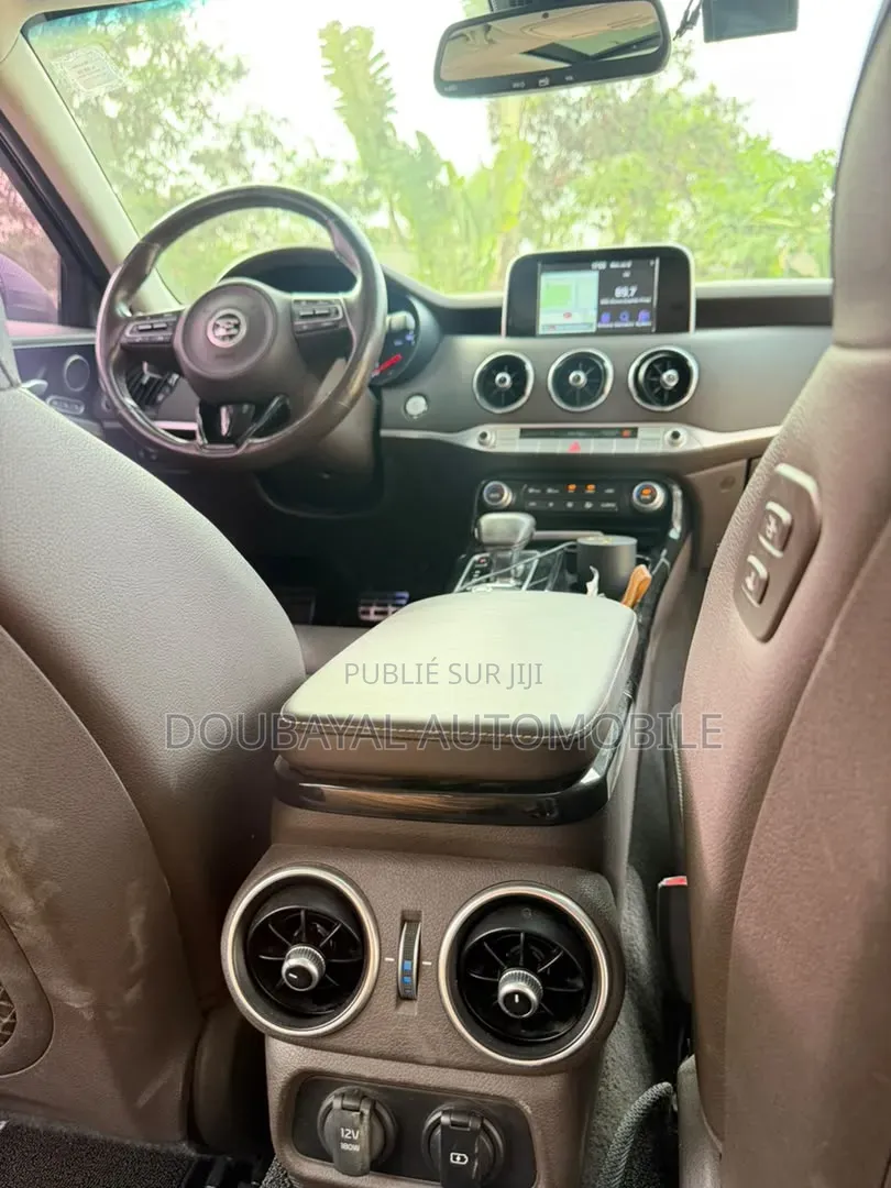 Kia Stinger 2018 Blanc