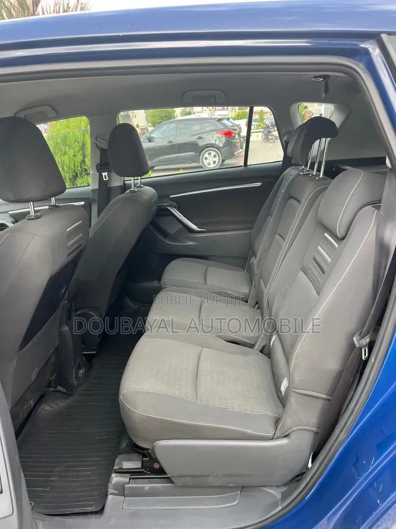 Toyota Verso 2017 Bleu