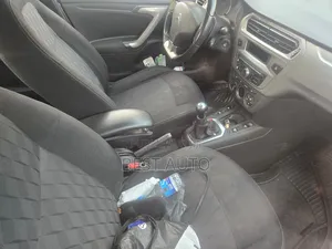 Citroen C-Elysee 2018 Gris