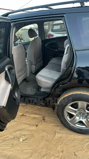 Toyota RAV4 4x4 2009 Noir
