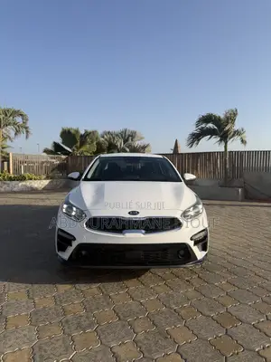 Kia Forte EX 2021 Blanc