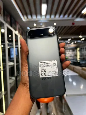 Nouveau Tecno Spark Slim 256 GB Doré