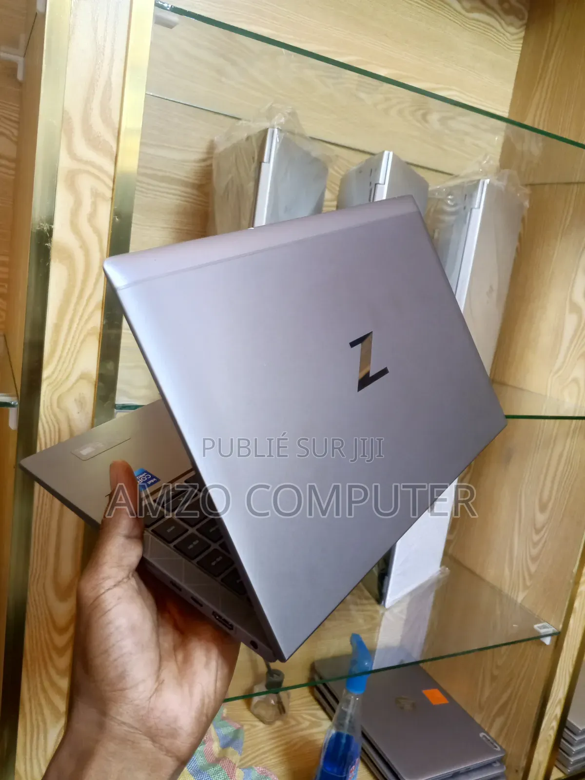 Ordinateur portable HP ZBook Firefly G8 16GB Intel Core i7 SSD 256GB