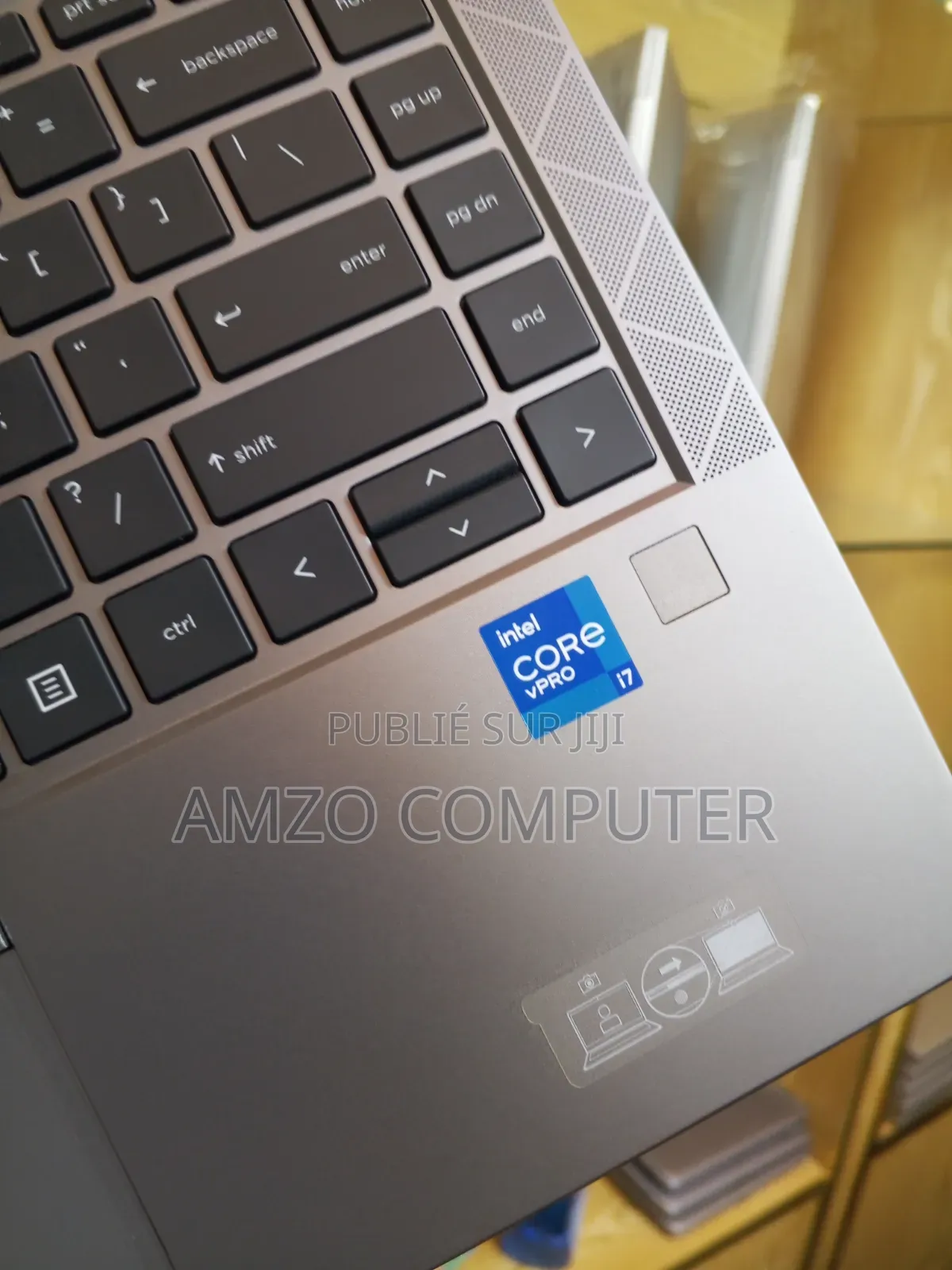 Ordinateur portable HP ZBook Firefly G8 16GB Intel Core i7 SSD 256GB