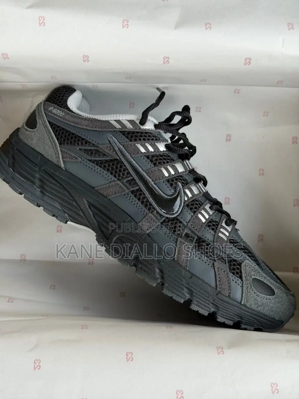 Sneakers Neuf Et Authentique