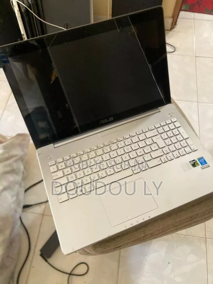 Ordinateur portable Asus Autre 12GB Intel Core i7 HDD 500GB