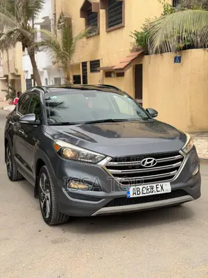 Hyundai Tucson 2017 Gris
