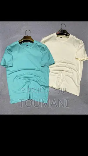 T-Shirt Slime Fit Unique/Basic