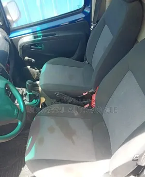 Peugeot Partenaire 2013 Bleu