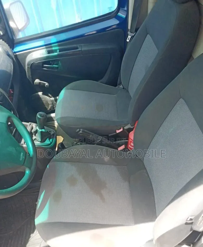 Peugeot Partenaire 2013 Bleu