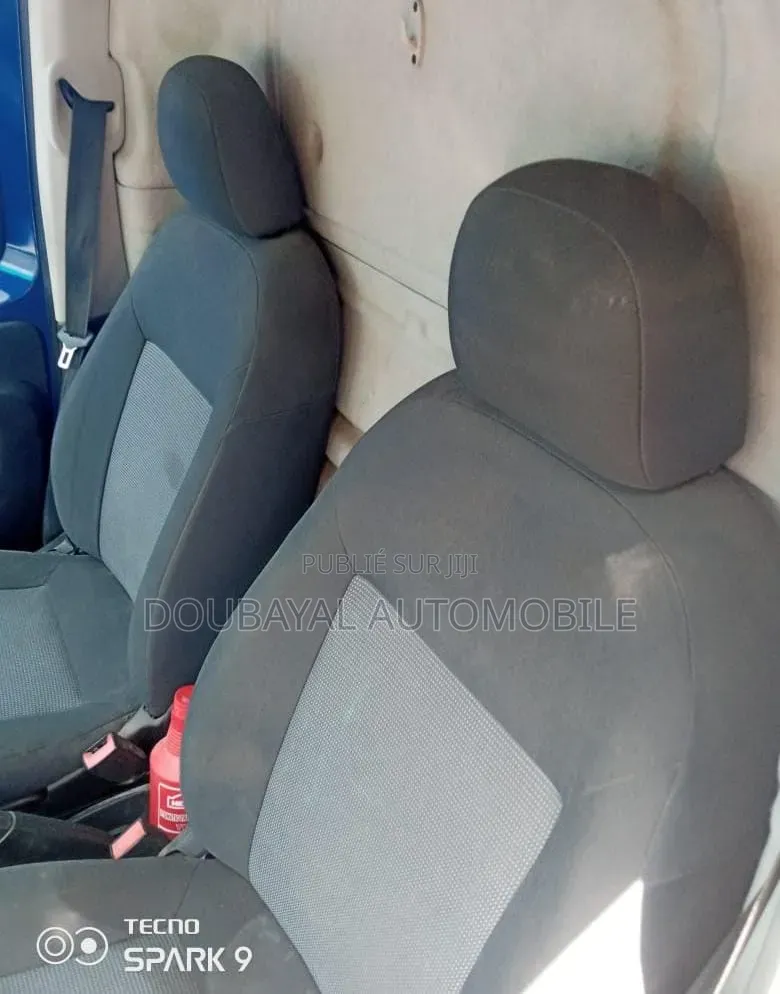 Peugeot Partenaire 2013 Bleu