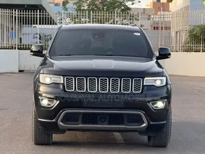 Jeep Grand Cherokee 2018 Noir Mat
