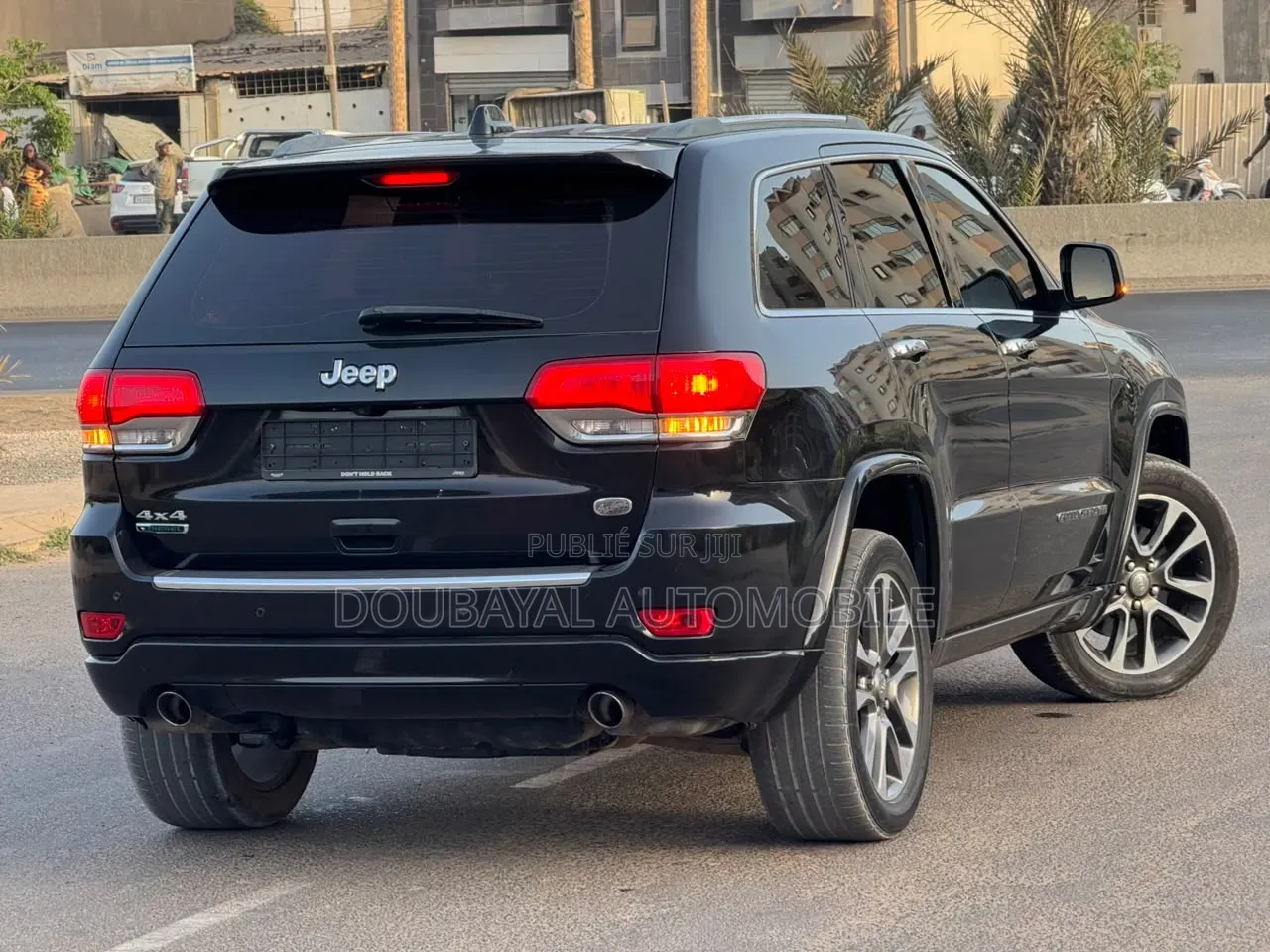 Jeep Grand Cherokee 2018 Noir Mat
