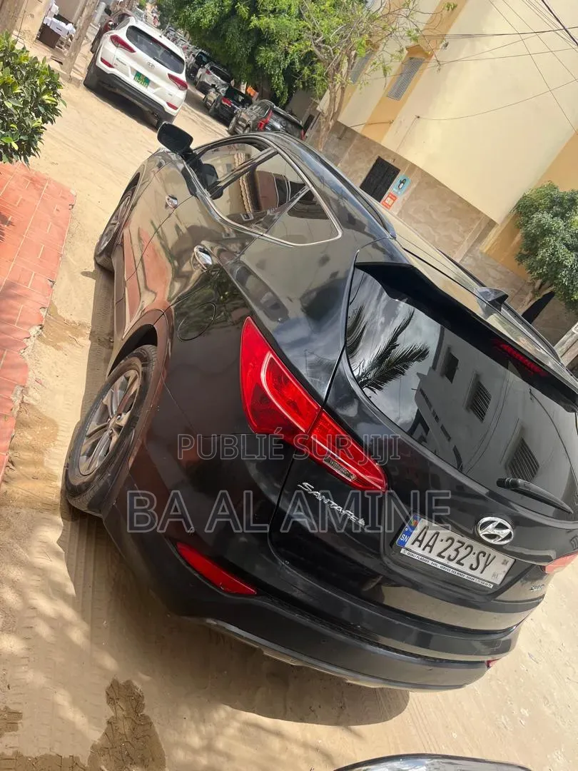 Hyundai Santa Fe 2016 Noir