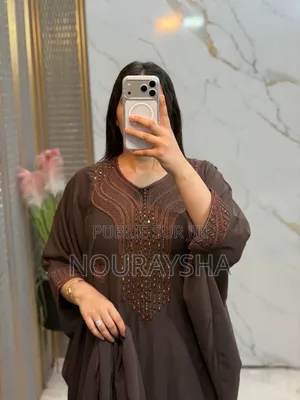 Abayas Marocain en Crêpe Premium