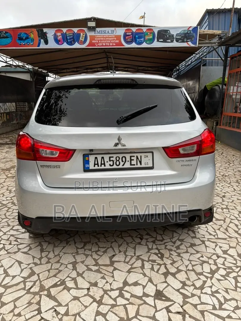 Mitsubishi RVR 2015 Gris