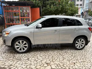 Mitsubishi RVR 2015 Gris
