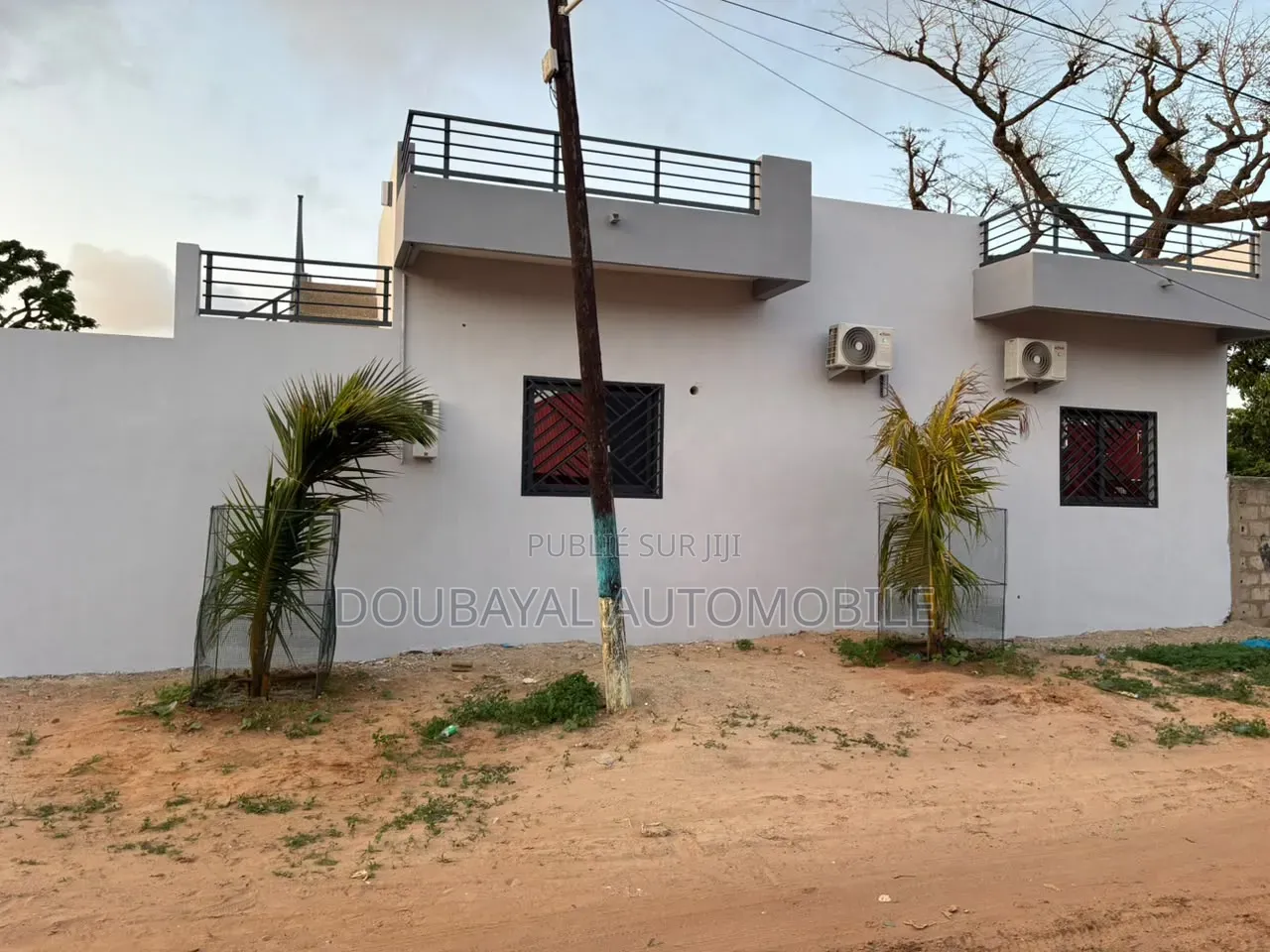 3chbre Villa dans Nianing Baobabe, Thiès Sud à Vendre
