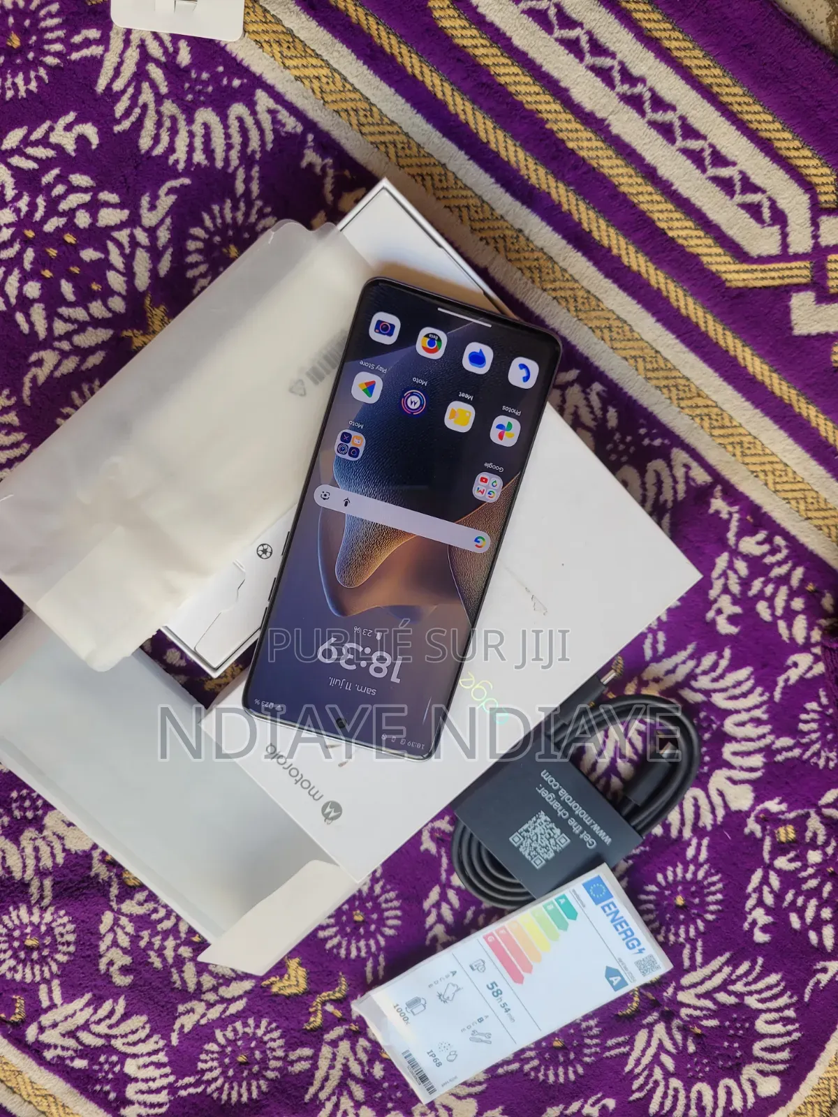 Nouveau Motorola Edge 60 Fusion 256 GB Gris