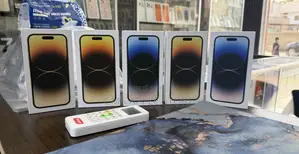 Nouveau Apple iPhone 14 Pro 128 GB Autre
