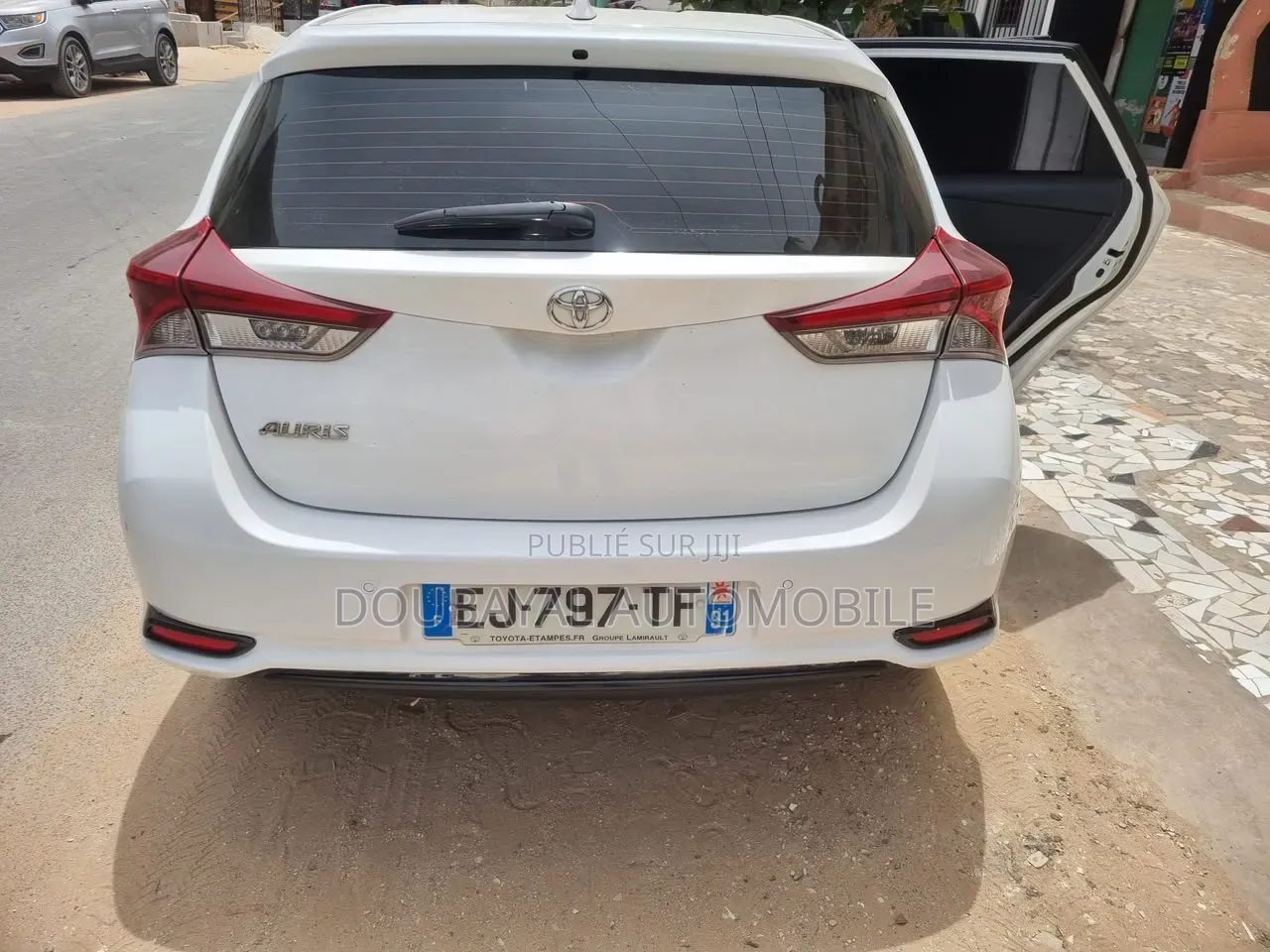 Toyota Avensis 2017 Blanc