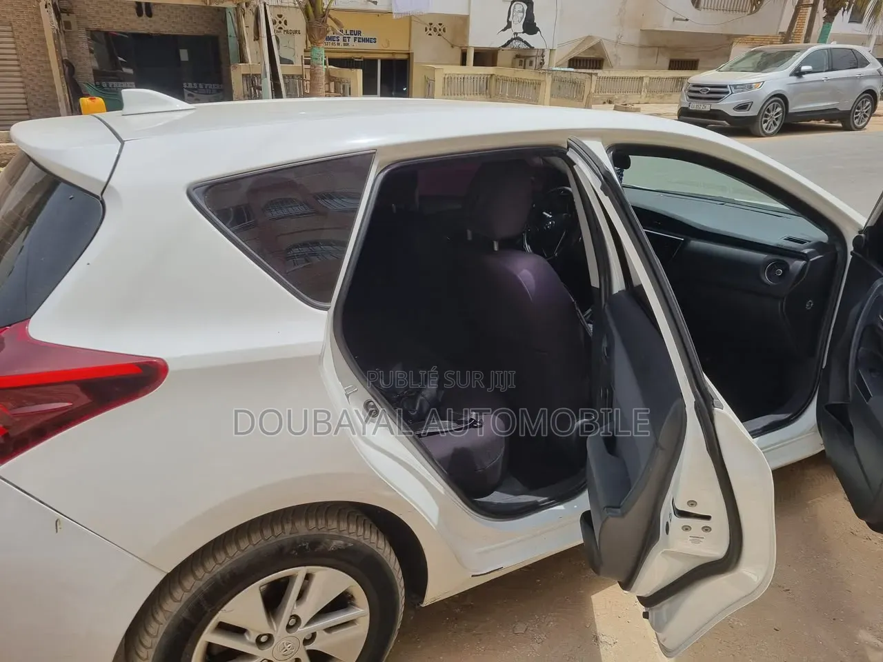 Toyota Avensis 2017 Blanc