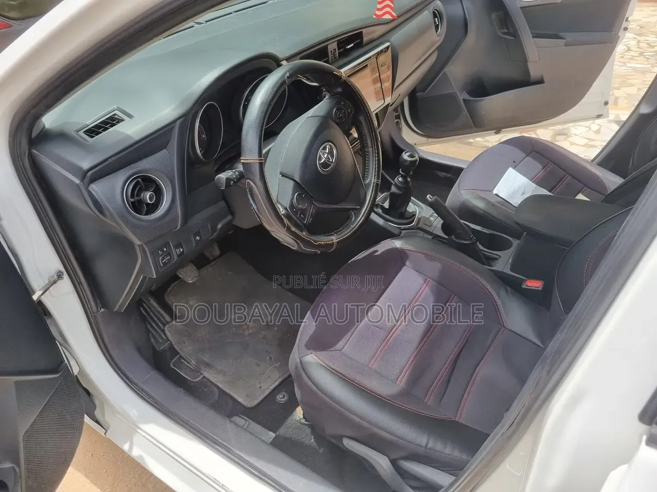 Toyota Avensis 2017 Blanc