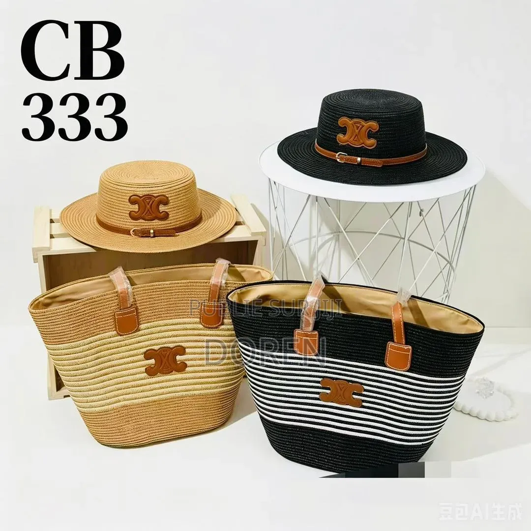 Sac Plage Avec Chapeau