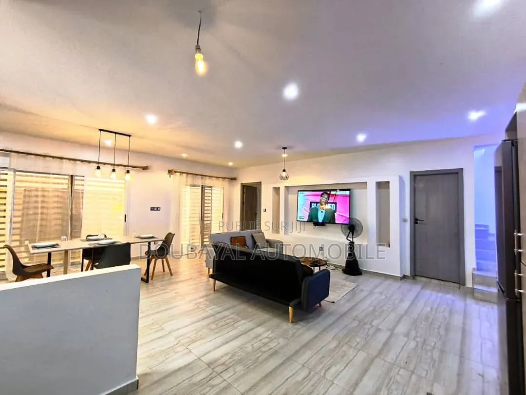 3chbre Villa dans Somone, Thiès Sud à Vendre