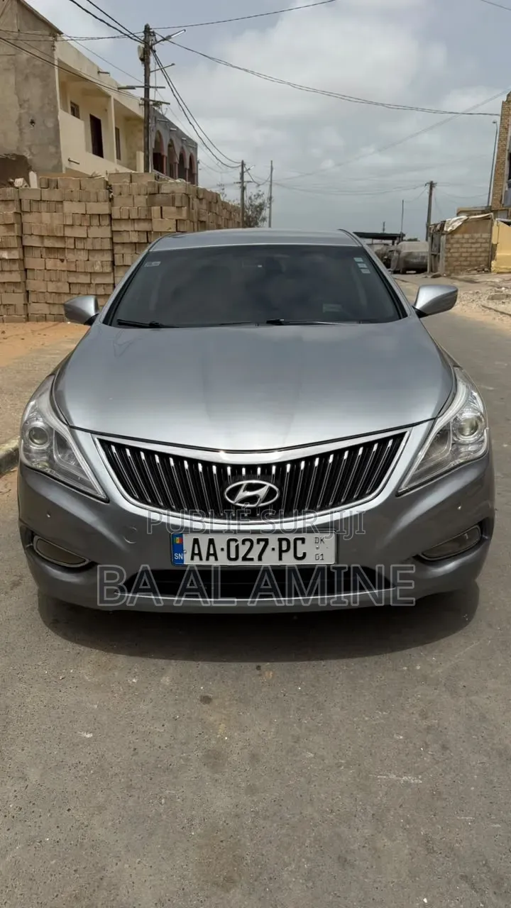 Hyundai Grandeur 2014 Gris