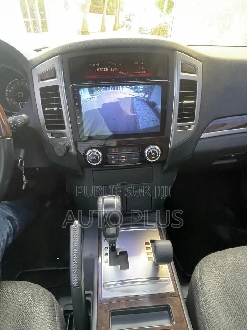 Mitsubishi Pajero 2017 Blanc