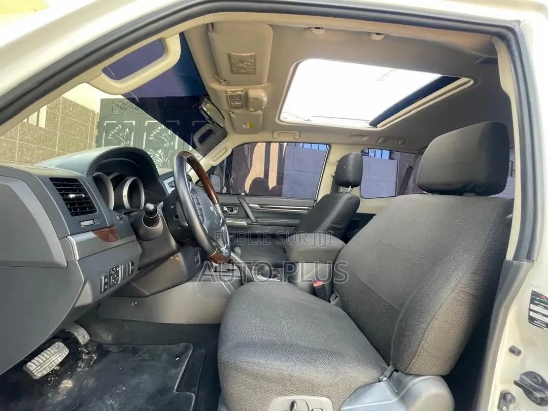 Mitsubishi Pajero 2017 Blanc