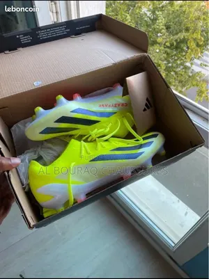 Crampons Adidas F50 Hyperfast – Design Coupe Du Monde