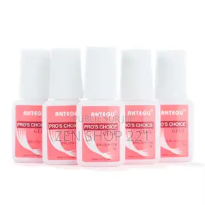 Colle À Ongles