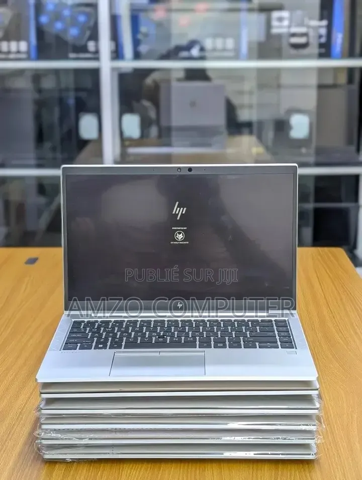 Nouveau HP EliteBook 840 G8 8GB Intel Core i7 SSD 256GB