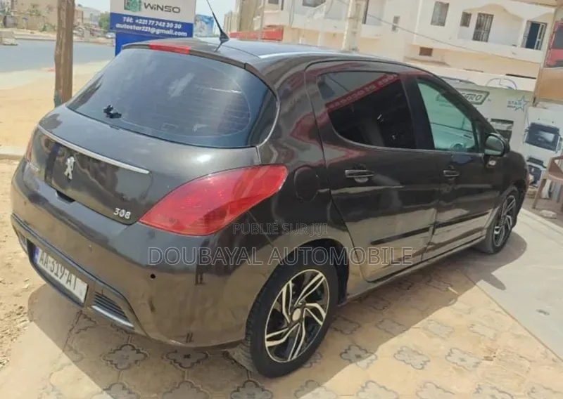 Peugeot 308 2012 Marron