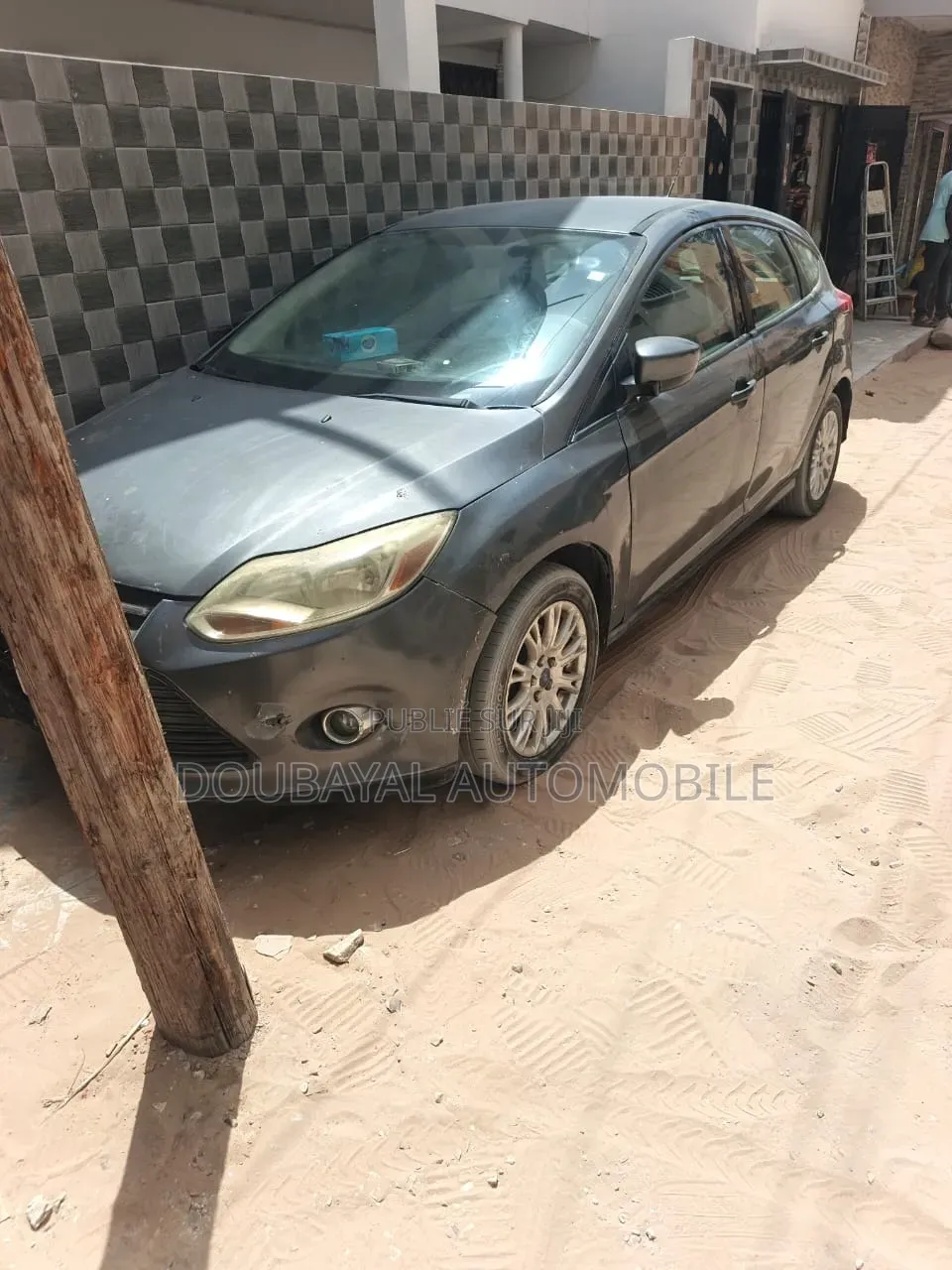 Ford Focus 2012 Gris