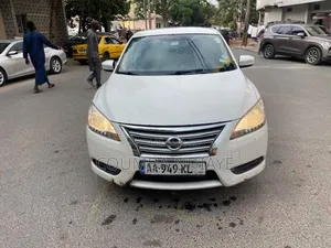 Nissan Sentra 2014 Blanc cassé