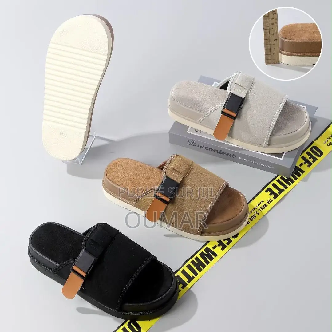 Nouveau Chaussure De Qualité Est Dispo