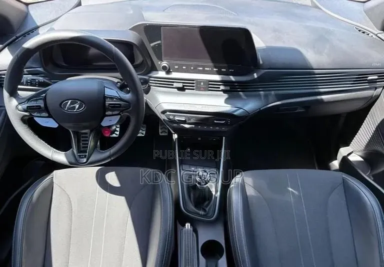 Hyundai i20 2023 Bleu