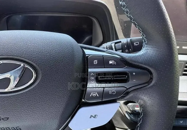 Hyundai i20 2023 Bleu