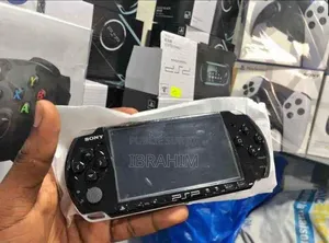 PSP Neuf 30 Jeux Scellée Neuf