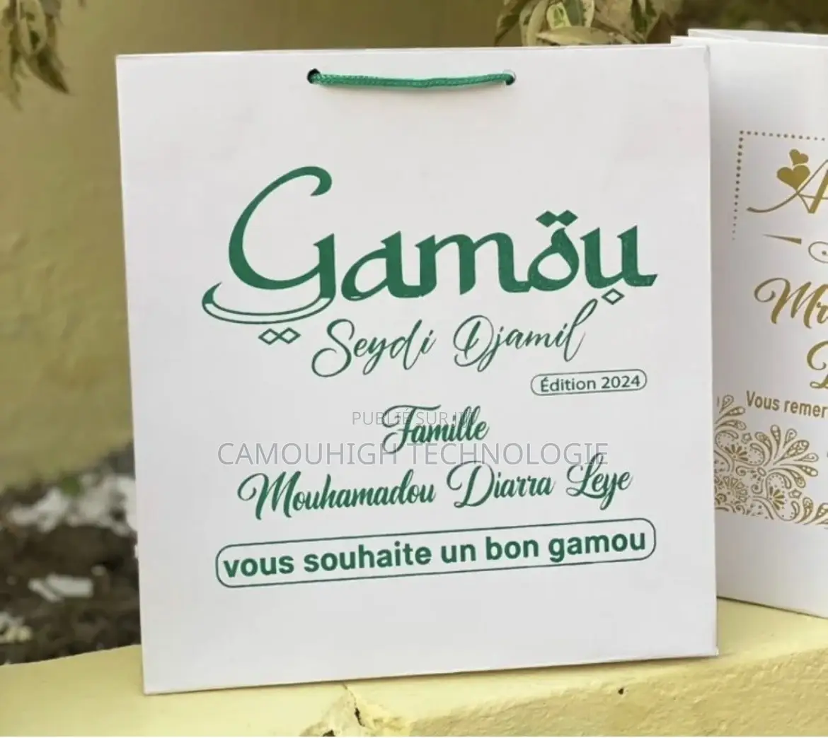 Personnalisez Vos Événements Avec Élégance !