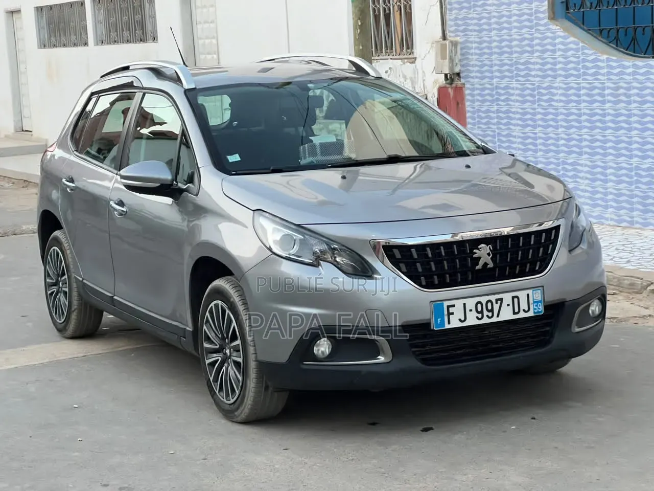 Peugeot 2008 2018 Gris