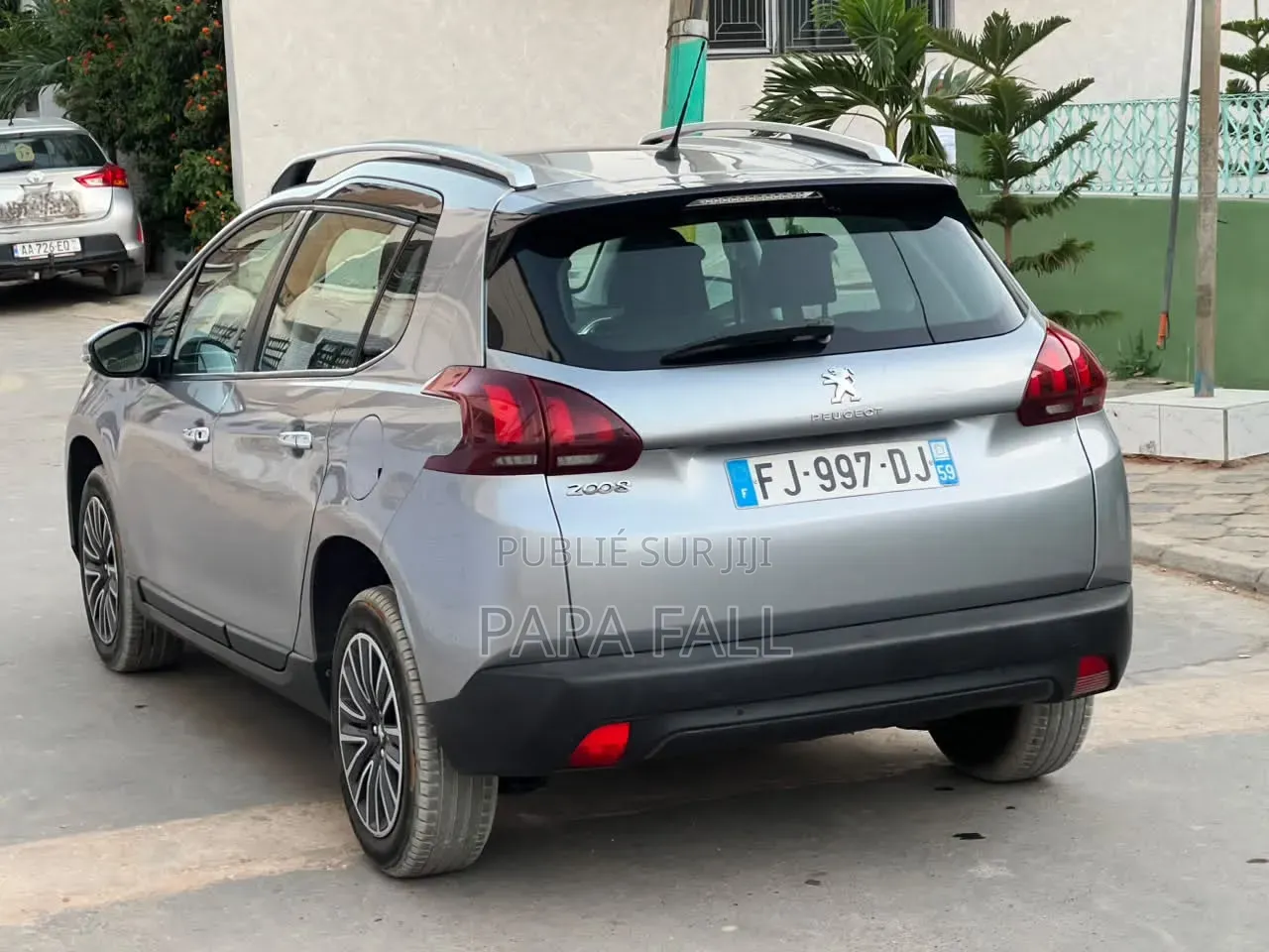 Peugeot 2008 2018 Gris