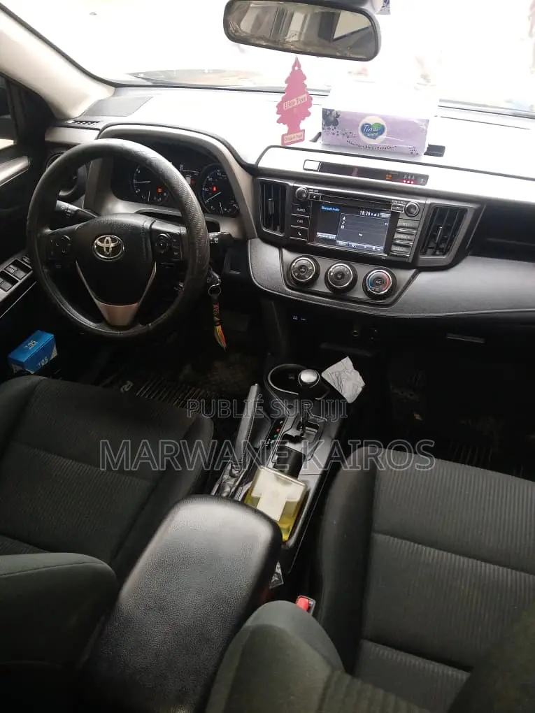 Toyota RAV4 2017 Noir