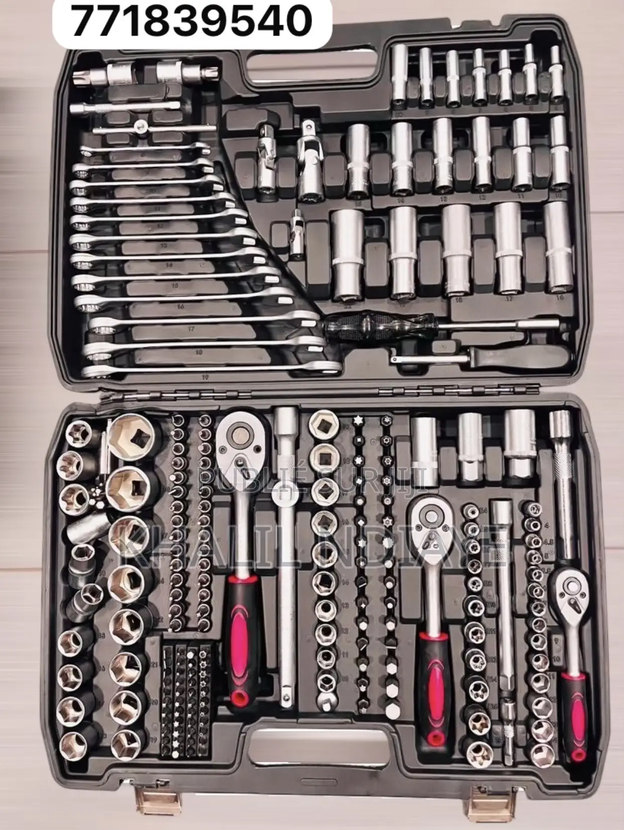 Caisse À Outils 216 Pièces